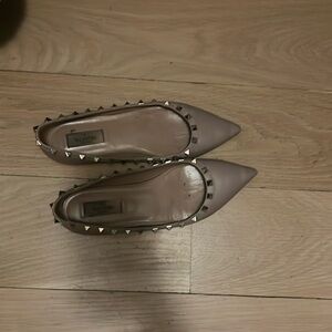 Valentino studded pointed nude flats